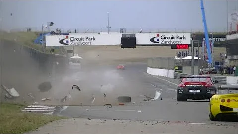 British GT CRASH Circuit Zandvoort