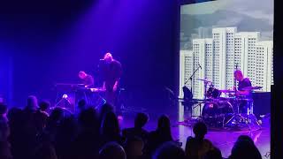 JAY-JAY JOHANSON : Tomorrow / Quel dommage (Live à La Belle Électrique, 2023)
