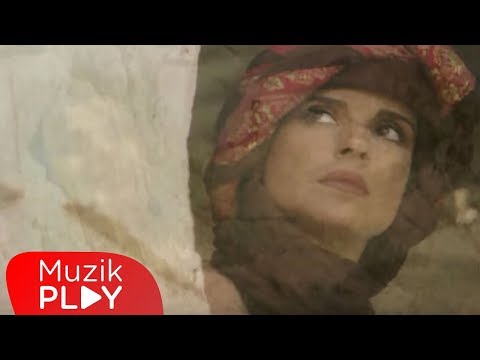 Ayşegül Aldinç - Al Beni (Official Video)