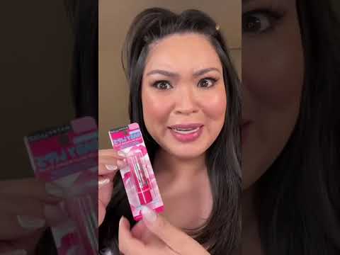 Video: Maybelline Baby Lips rosa Blüte Farbwechsel Lippenbalsam SPF 16 Review