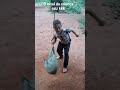 Criança raiz é outro nível kkk
