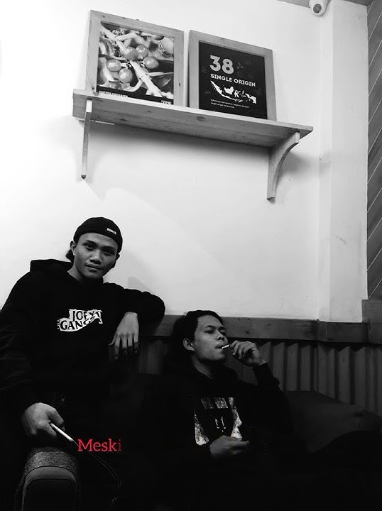 Download lagu Story wa(Hilang harapan )