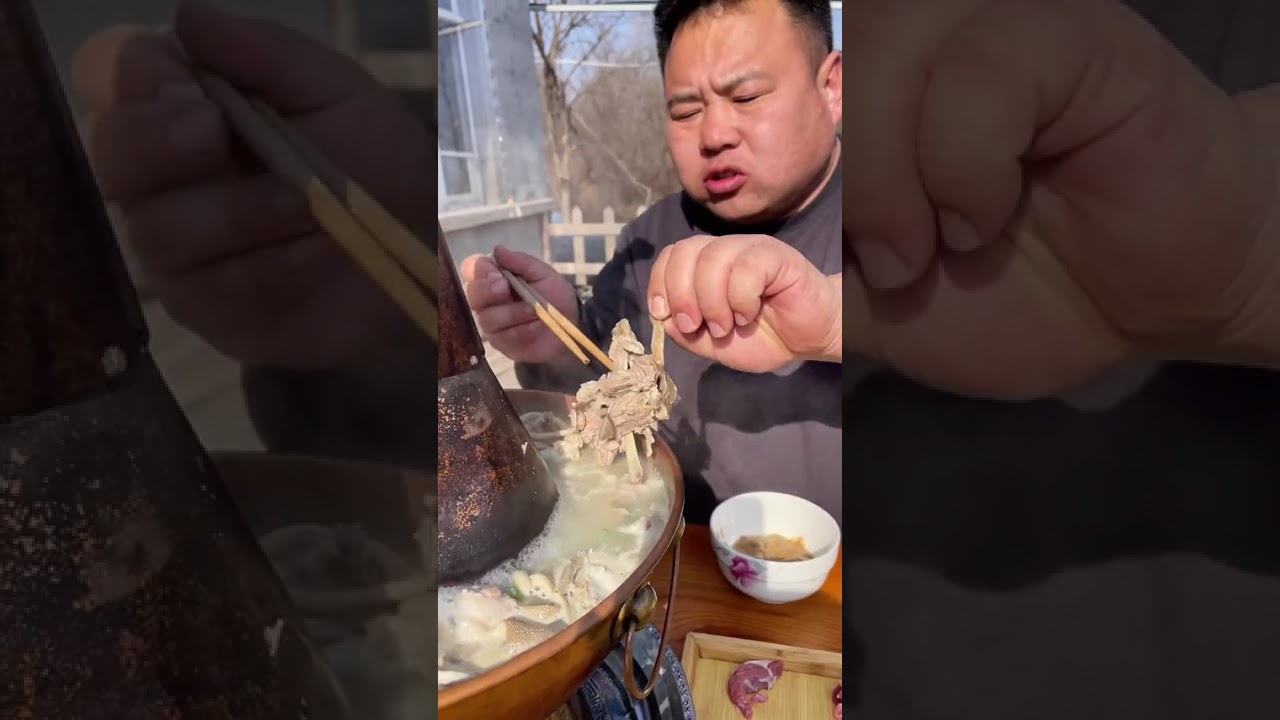 Intense Mutton Intestine Hot Pot - Can't Stop Eating