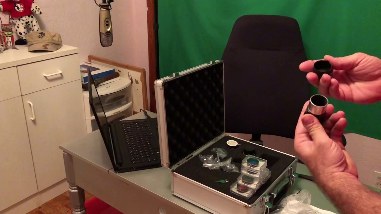 Celestron 1.25 inch eyepiece and filter kit product unboxing and