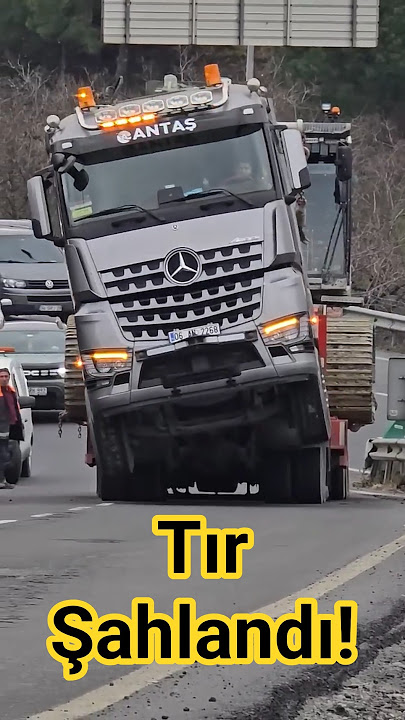 Why Did the Truck’s Front Lift Up?Was the Weight Distribution Incorrect? #Truck