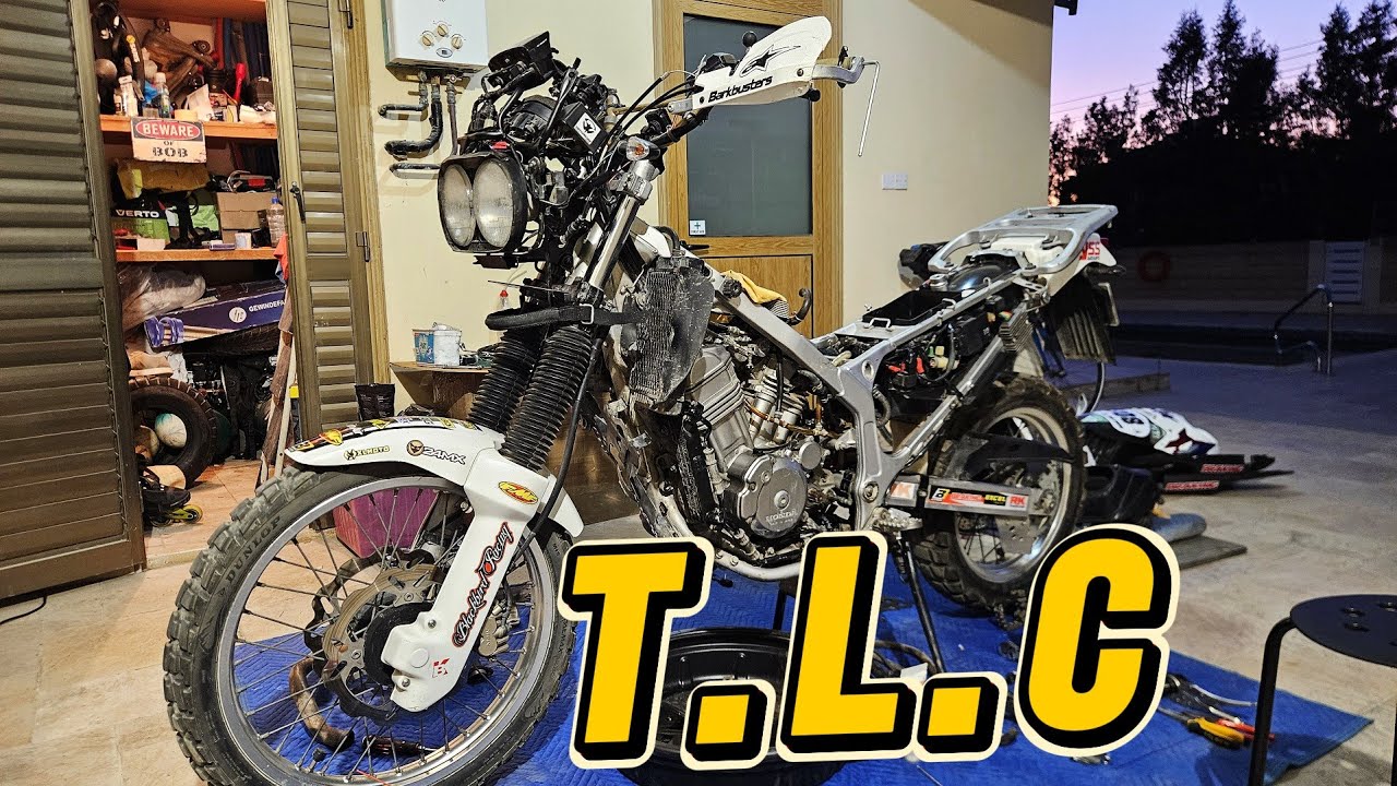 Africa Twin Post и обслуживание перед приключенческими поездками