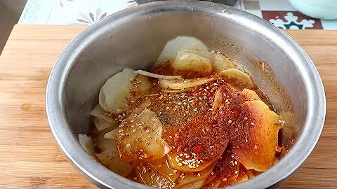 土豆這個做法太好吃了，這樣做麻辣過癮，越吃越香，方法超簡單 - 天天要聞