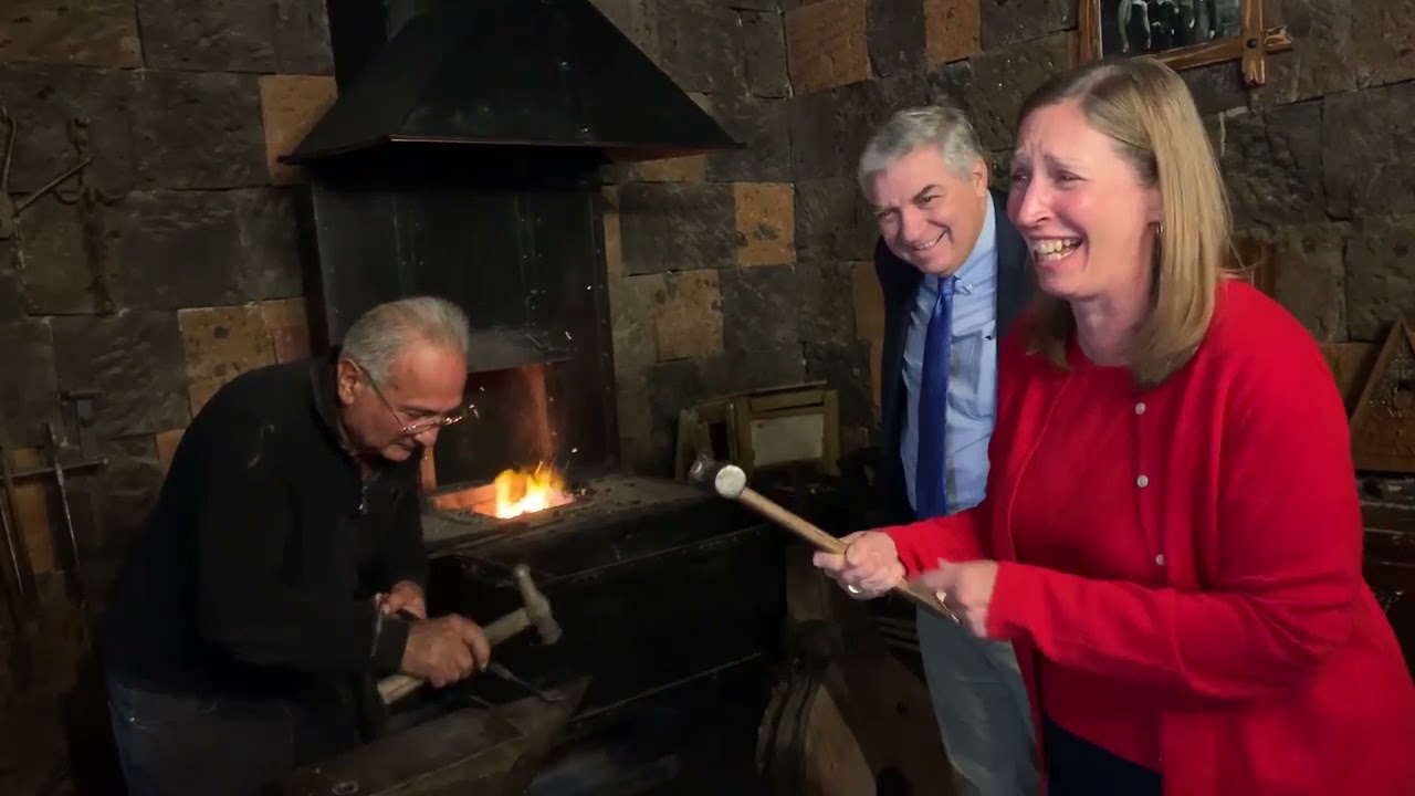 Առ, դեսպան ջան, կտանիս գը՝ կոֆե կխմիս․․․