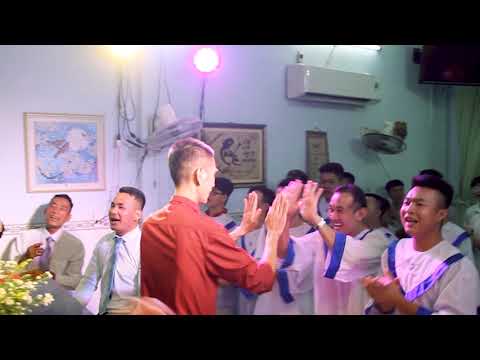 Video LỄ BÁP-TEM CHO HƠN 50 HỌC VIÊN | TRUNG TÂM GIẢI CỨU... - youtube