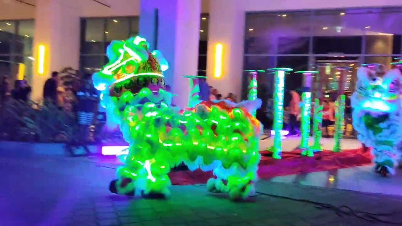 the lion dance in kk hotel