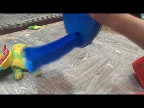 chicco baby steps activity walker