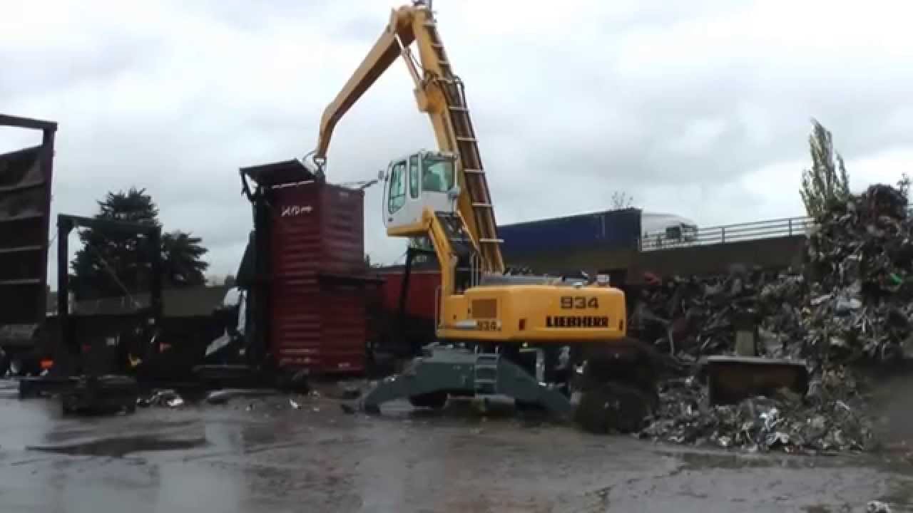 Liebherr Material Handler A 934 C for Container loading YouTube