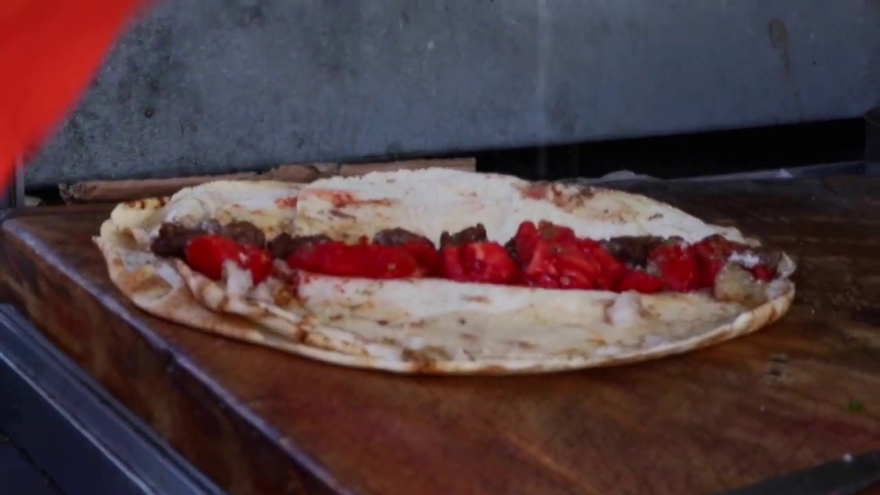 The Meat Sandwich Vendor on Tyre's Old Port... For Breakfast YouTube