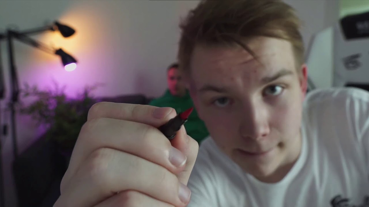 Strogo стример. иван шурпатов. Strogo twitch. иван куропаткин. строго стример новая прическа.