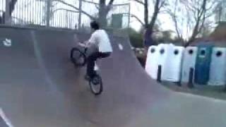 Growteam Ryan Et Monir En Bmx Et Dirt