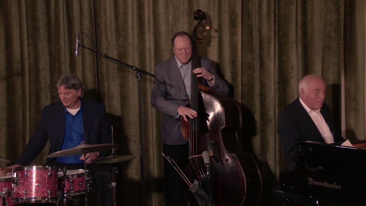 Trio Lex Jasper in The Duke