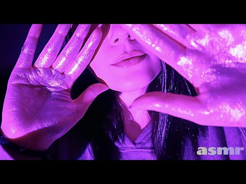 ASMR: CARINHO COM MÃOS BRILHANTES DE FADA / MOUTH SOUNDS - Naiane