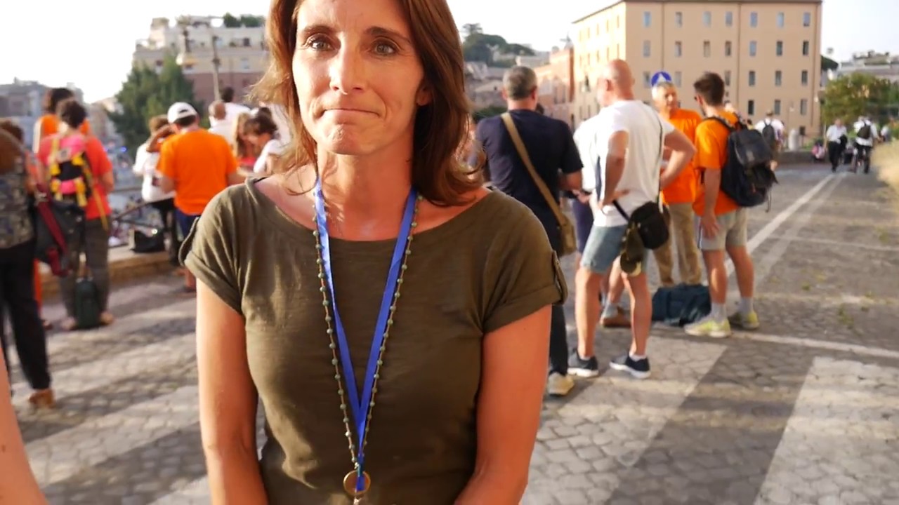 Expharma rep Brandy Vaughan speaks vaccine reality in a 3minute interview from Italy YouTube