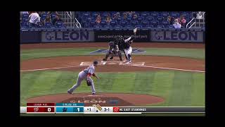 Miguel Rojas hits a 3 run hr to extend the Marlins lead to 4-0