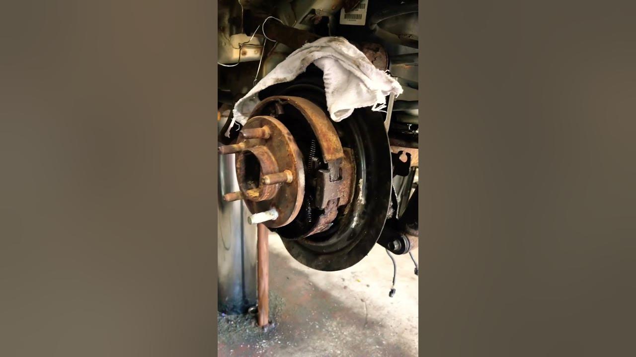 Jeep rear differential replacement - YouTube
