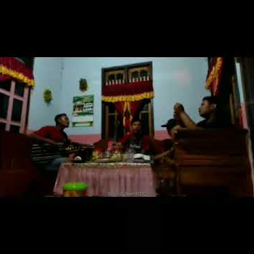 Loro pikir story' wa cipt. Teddy Ut