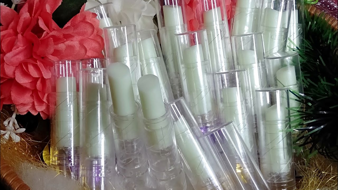 طريقه عمل مرطب للشفاه ( ليب بالم ) تجاري بجوز الهند #مشروع_من_البيت