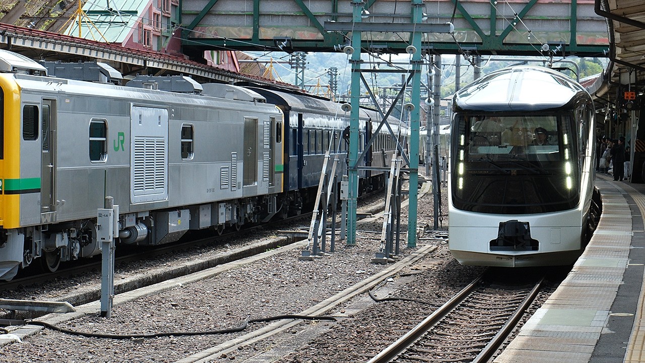 TRAIN SUITE 四季島 2026年4月25日 水上駅ミュージックホーン - YouTube TRAIN SUITE 四季島 2026年4月25日 水上駅ミュージックホーン - YouTube