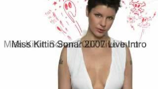 Intro Miss Kittin Live Sonar 2007