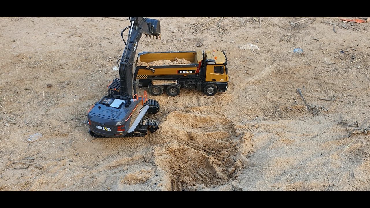 Precision Cleaning: Servicing a Huina RC Fleet