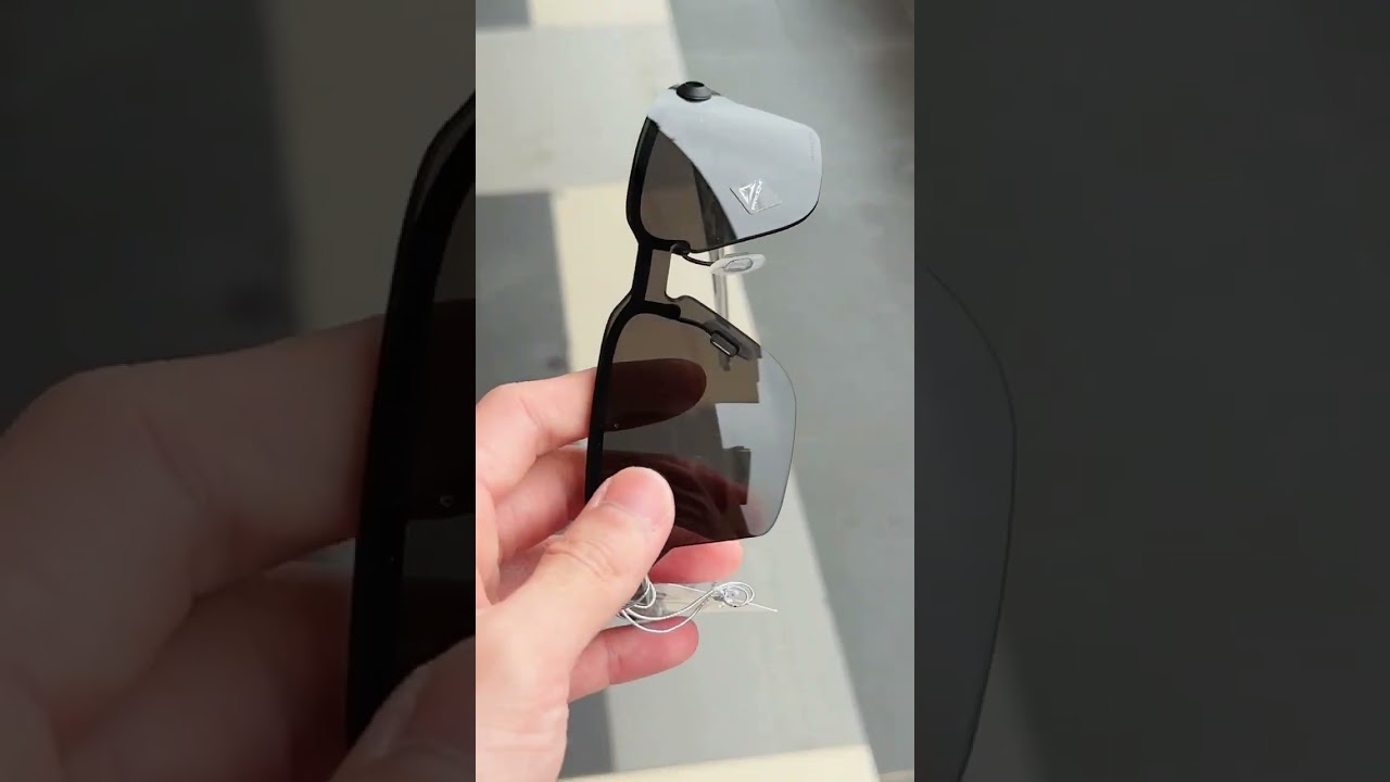 Oakley Lugplate Matte Black / Prizm Grey | OO4139-0139 - YouTube