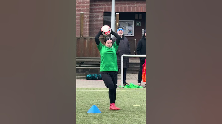 Hand vorm Mund und Torfestival der D-Jugend im Berner Beu!