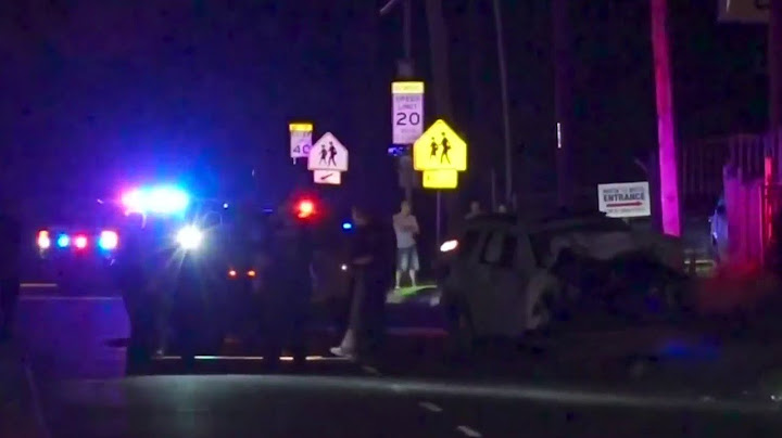 Man found dead with multiple gunshot wounds after vehicle crash in southwest Houston, police say