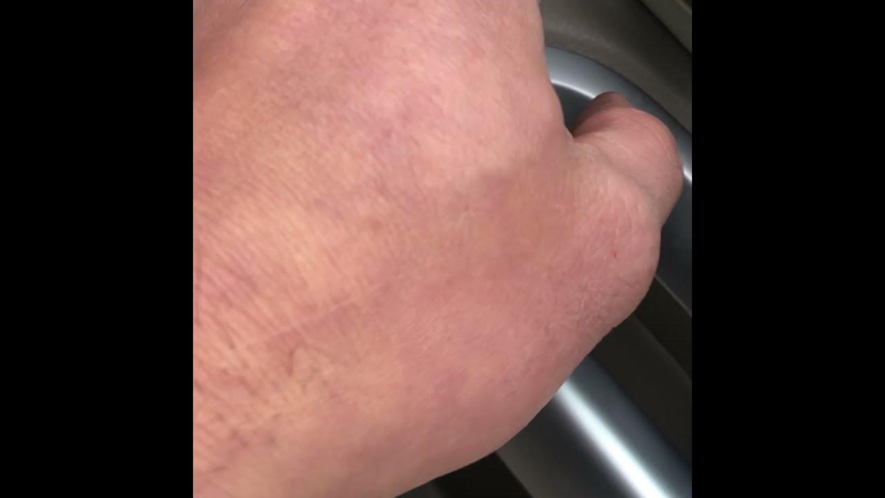 Volvo XC90 my passenger got locked inside, lock/unlock handle is