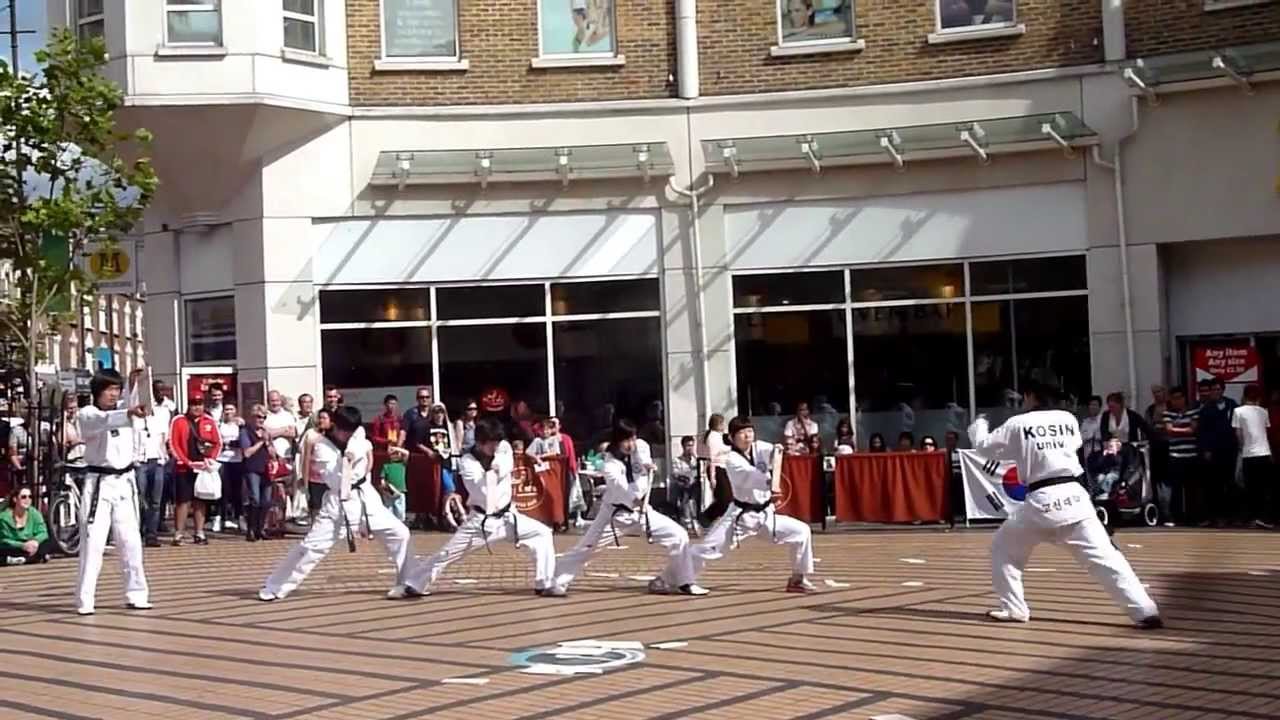 Karean Martial Arts in London! "SAVE THE BEST FOR LAST" !! YouTube