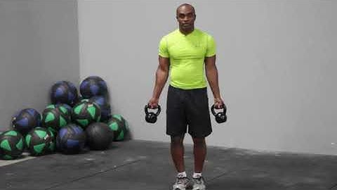 How to Do a Bicep Curl With a Kettlebell