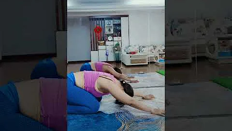 🍹丰乳肥臀熟女继推车坐莲之后的新招式，女上位猫式漫游，大奶冰火房中术！ - 天天要闻