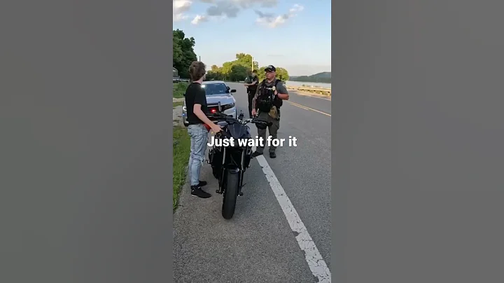 This Is Why Bikers Don’t Get Along With Cops😡($1800 ticket+Impound)#r6 #copsvsbikers #1up5down #h2 - DayDayNews