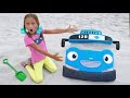 Sofia and Max the beach and more stories with Sand and other Kids Toys