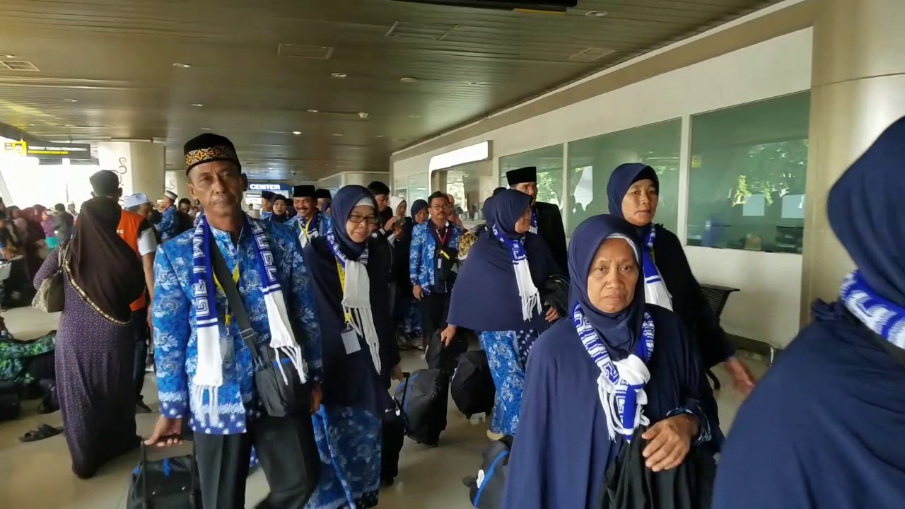 PEMBERANGKATAN UMROH GETWAY TOUR & TRAVEL 2017