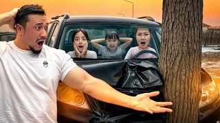 Download Lagu ШОК! ЕРЛАН АҒАНЫҢ МАШИНАСЫН СОҒЫП АЛДЫҚ😱 ЖЕЕЕСТКИЙ ПРАНК БОЛДЫ😂😂😂 MP3 Download Lagu ШОК! ЕРЛАН АҒАНЫҢ МАШИНАСЫН СОҒЫП АЛДЫҚ😱 ЖЕЕЕСТКИЙ ПРАНК БОЛДЫ😂😂😂 MP3