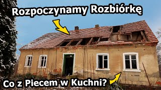 Zrywamy Podłogę w Kuchni i Burzymy Piec Kaflowy !!! - Rozpoczynamy Rozbiórkę Dachu! *Gołoledź #1139