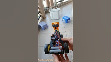 Obstacle Avoiding Robot #arduino #diyprojects #easyscienceprojects