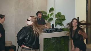 NIQE | Volume & Friends Radio | 002