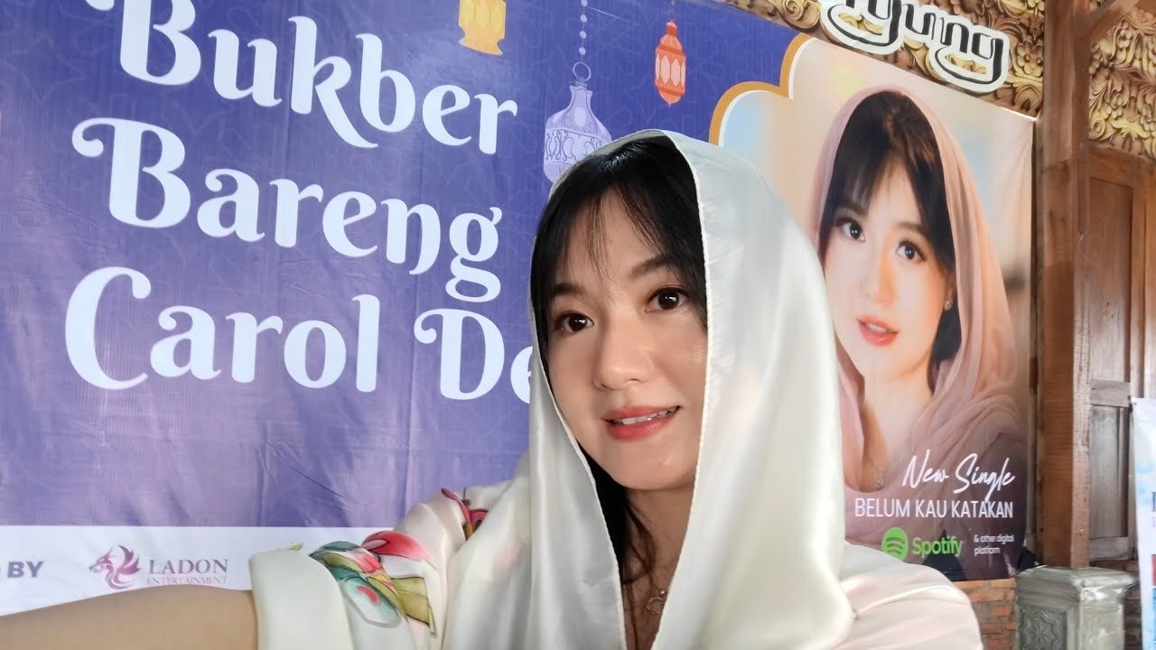 Carol De is live! Bukberr