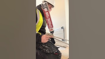 Expanding FOAM To FIX Skirting / Backboards #carpenter #construction #woodworking #build #diy