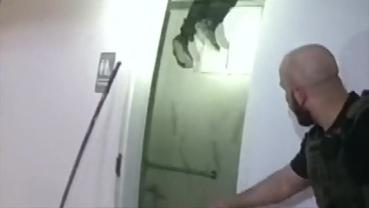 Miami Beach Police Arrest Man After Liquor Theft, SWAT Standoff on ...