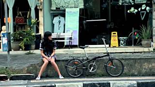 King Of Panda - Stereo (Official Music Video 2010) HD chords