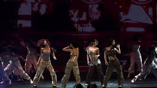 ITZY "Born to Be" - Itzy dancing 💃- Live in Melbourne