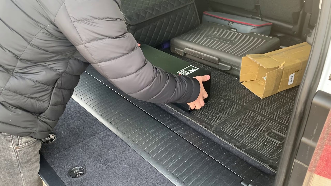 Распаковка фар rjwc neutrino lights для квадроцикла BRP outlander 