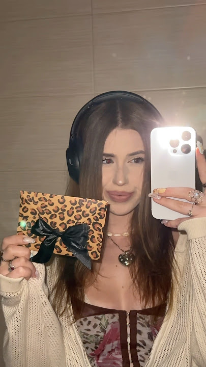 STUNNING DIY Love LETTER With LEOPARD Print AND Kisses
